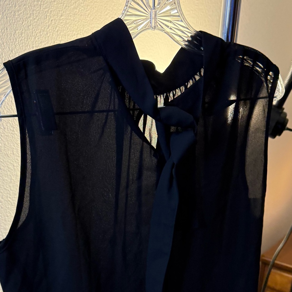 24.  Minna top size L - Picture 2 of 2